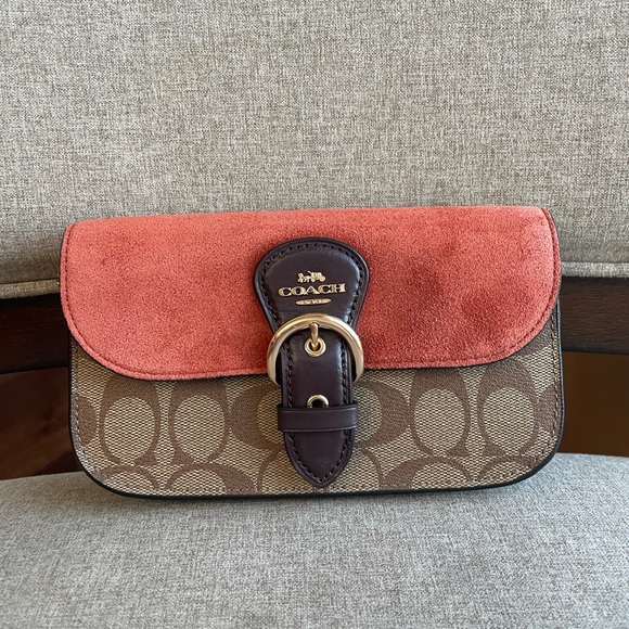 NWT！COACH KLEO CROSSBODY IN SIGNATURE CANVAS (COACH C5620)IM/KHAKI MULTI